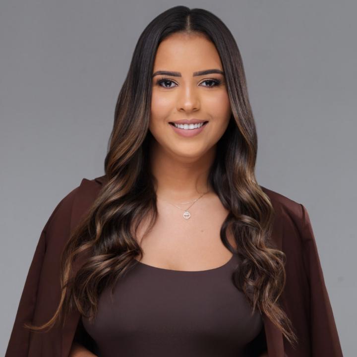 Dra. Stéfane Miguel - Advogada e consultora jurídica