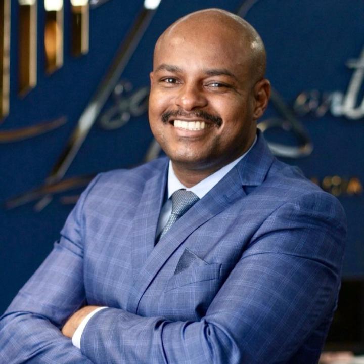 Dra. Maria dos Santos