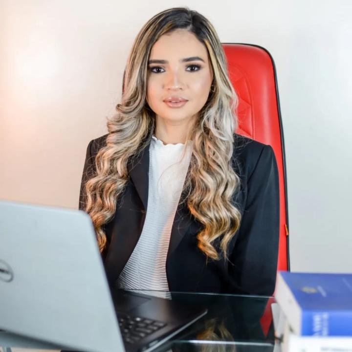 Dra. Ana Paula Costa