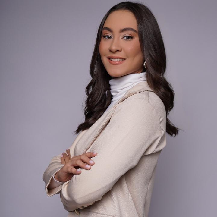 Dra. Maria dos Santos